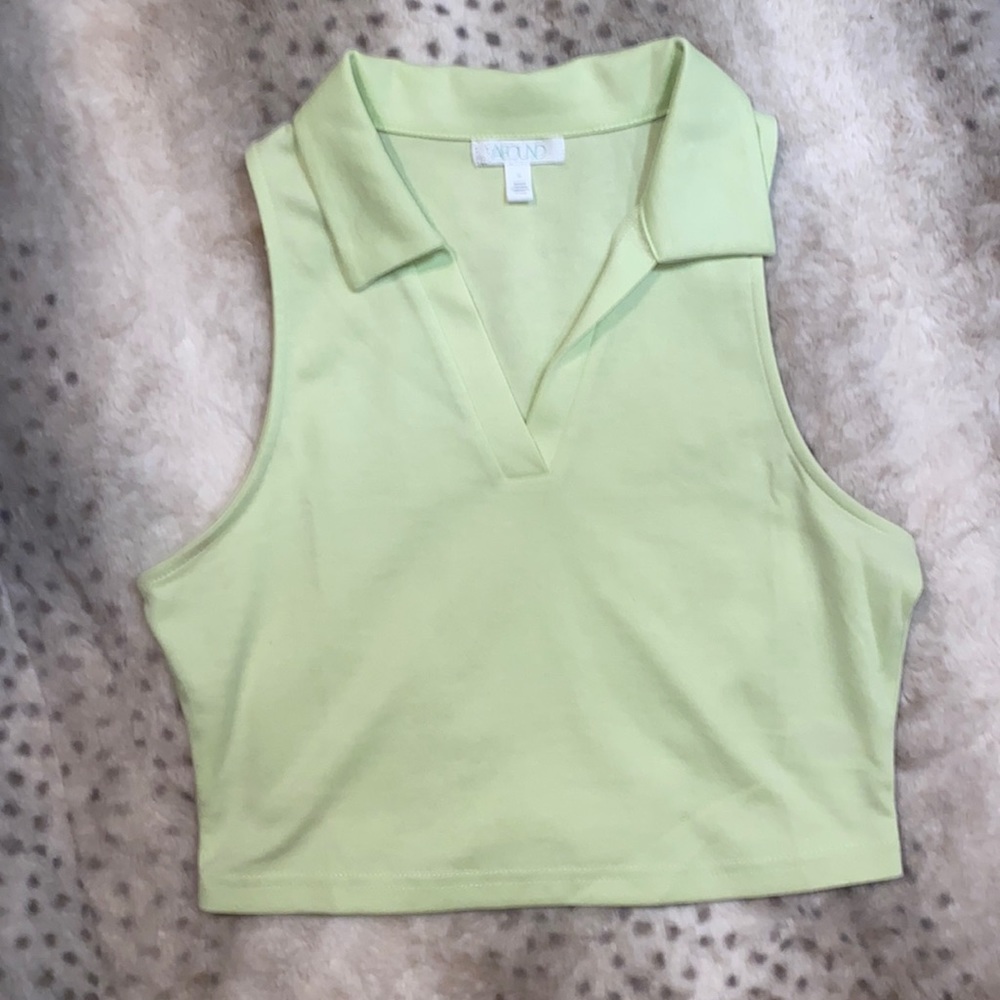 NWOT Collared Cropped Tank